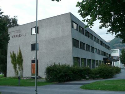 Grandane Hotel Lærdalsøyri Buitenkant foto